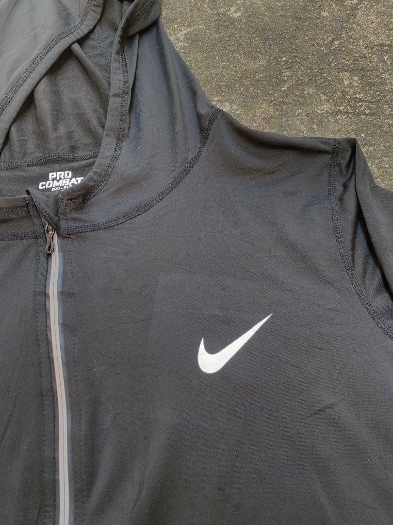 Nike pro combat jacket hotsell