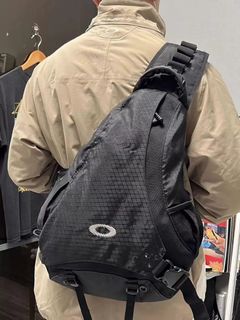 Oakley Software Sandbag Sling Pack Crossbody Bag Mad Science Messager Tactical Gear Men s Fashion Bags Sling Bags on Carousell