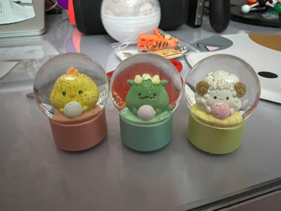 odoroki gachapon chinese zodiac dragon sheep chicken pig snow globe ...