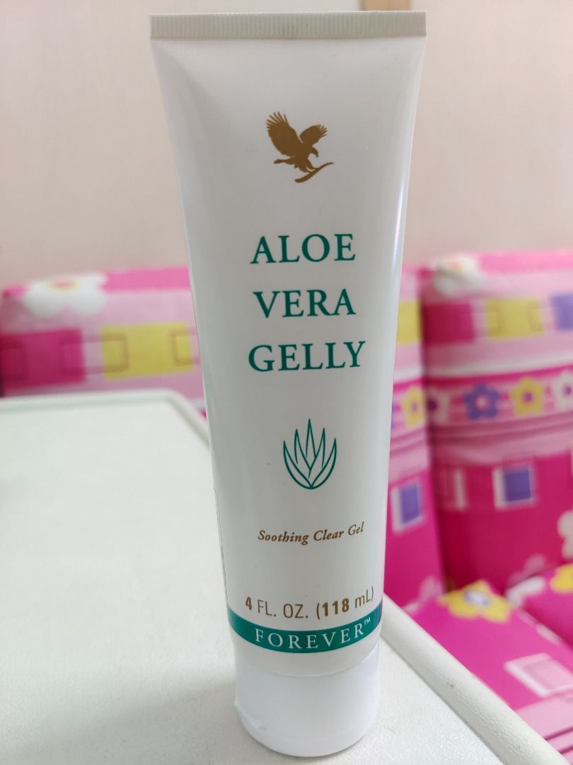 Original young living Aloe propolis creme and aloe vera gelly, Beauty &  Personal Care, Bath & Body, Body Care on Carousell