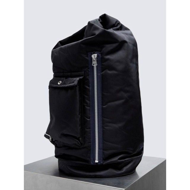 Porter Sacai 2-way duffle, 男裝, 袋, 腰袋、手提袋、小袋- Carousell