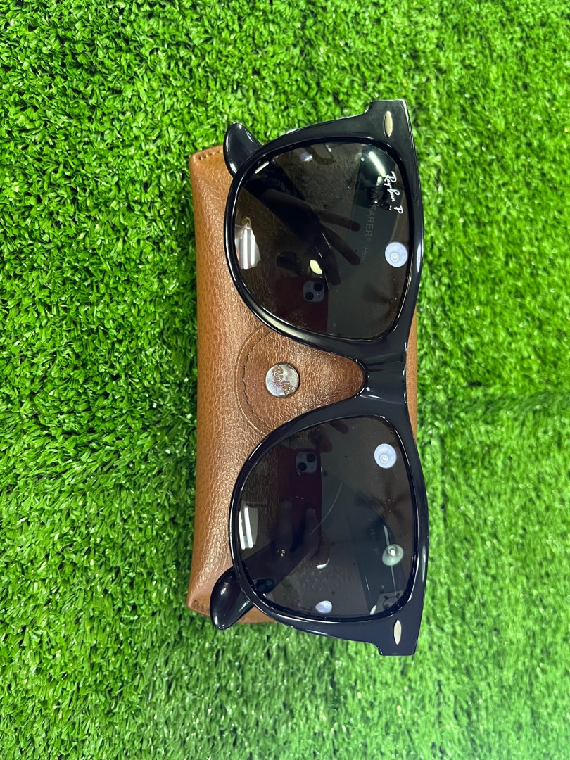 Wayfarer olx hotsell