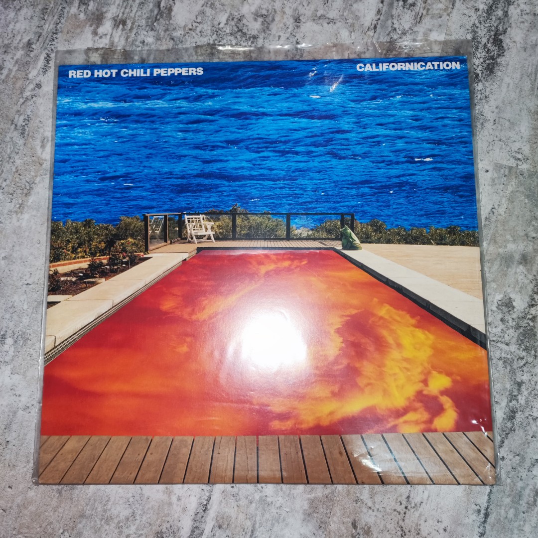 Red Hot Chili Peppers - Californication Vinyl LP Record, Hobbies & Toys,  Music & Media, Vinyls on Carousell