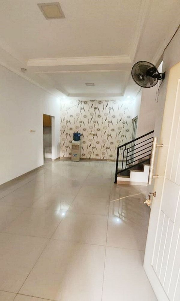 rumah_dijual_di_cilangkap_cipa_1698826581_8c5d14fe_progressive