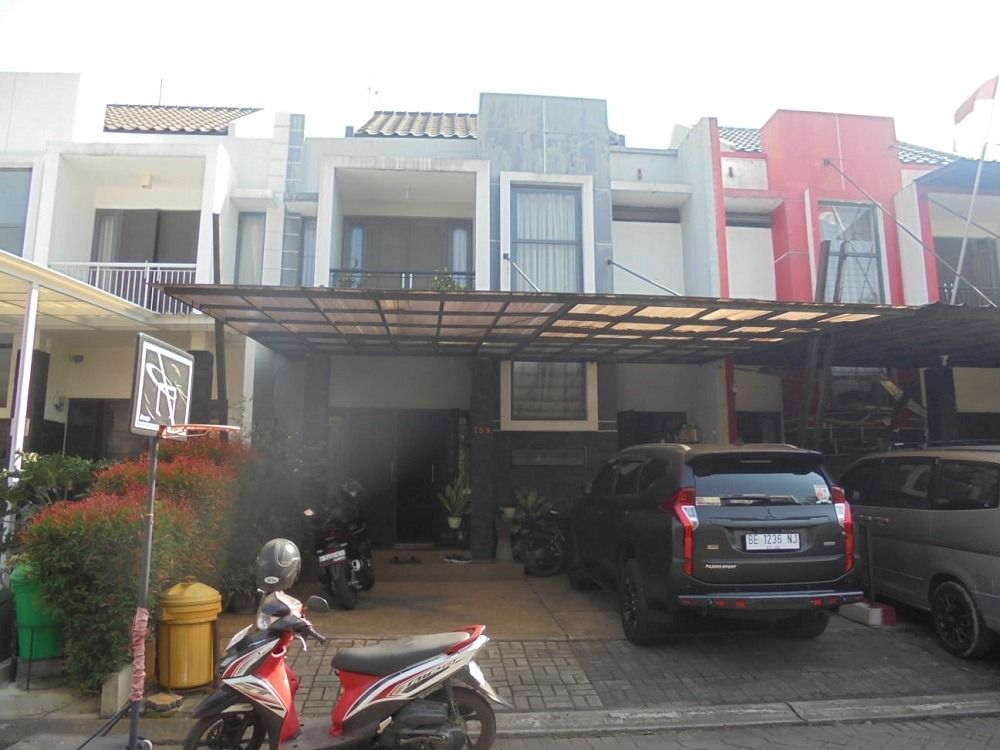 rumah_dijual_di_raffles_hills__1698799439_189be4cd_progressive