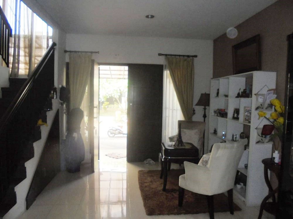 rumah_dijual_di_raffles_hills__1698799439_6a6b03ae_progressive