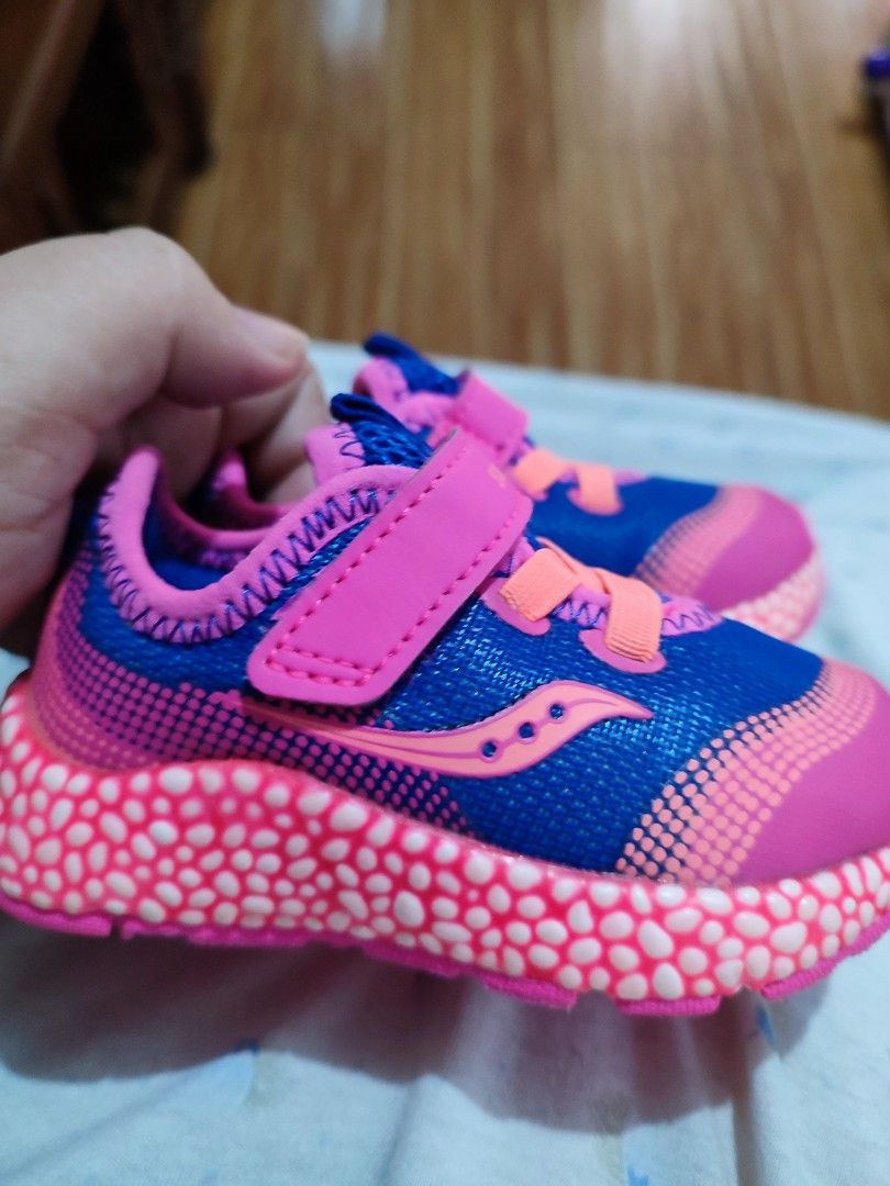 Saucony astrofoam sales
