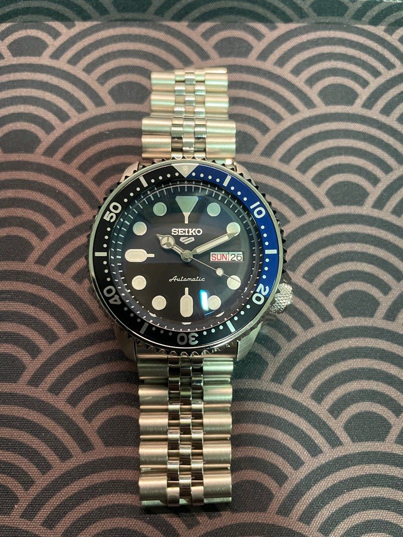 Seiko hotsell skx009 batman