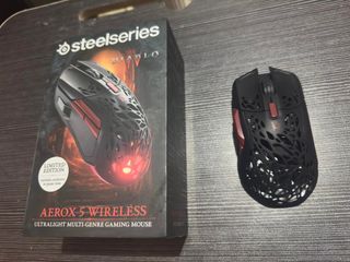 SELLING: Steelseries Aerox 5 Wireless (Diablo IV) (Limited Edition)
