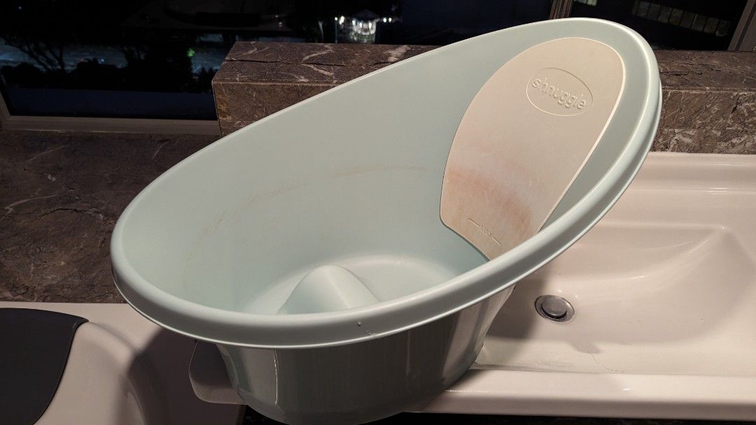 Snuggle bathtub on sale