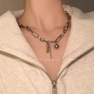 (Category: ) located in . Submitted by vimnvin (Listing ID 1263193292, Image 1). Description: .