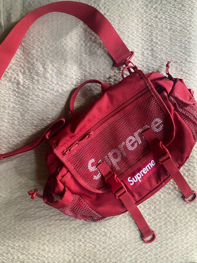 Supreme Small Shoulder Bag SS20, Women's Fashion, Bags & Wallets, Shoulder  Bags on Carousell