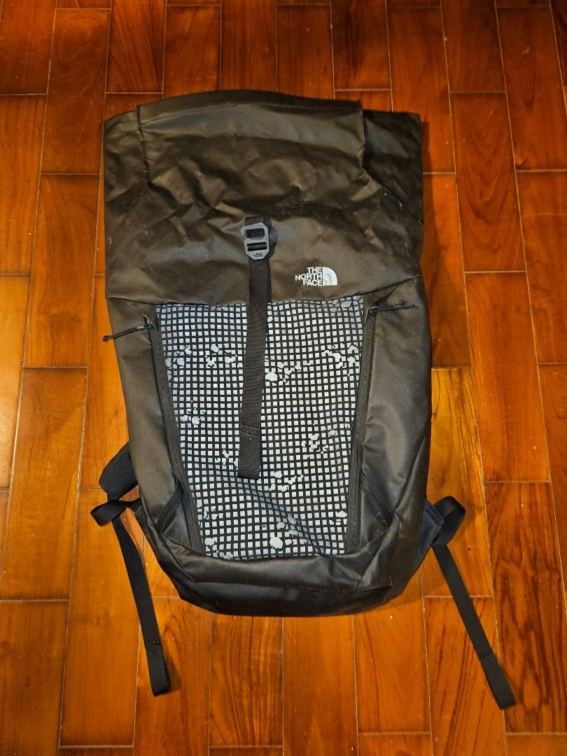 The north hotsell face itinerant