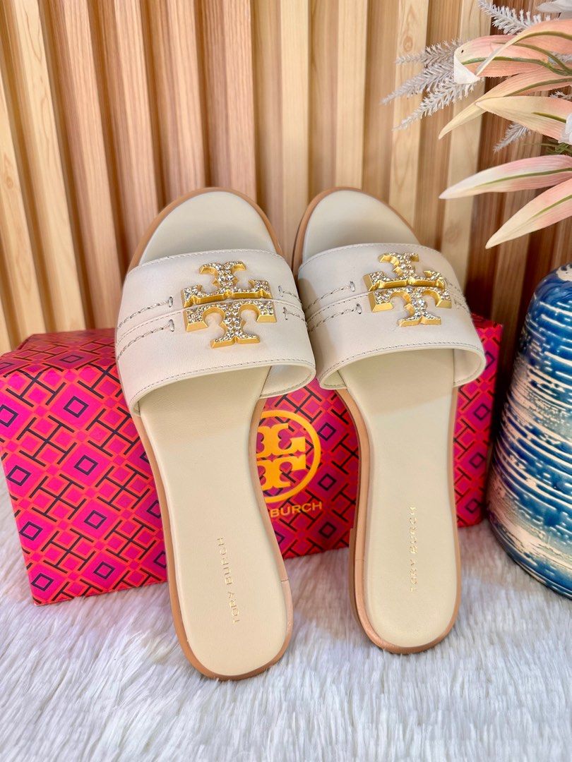 Tory Burch Sandlas With Stones (7.5) (Category: Flats & Sandals) located in Mandaluyong City. Submitted by shop_0n_the_spot (Listing ID 1263341905, Image 3). Description: 💯% GUARANTEED ORIGINAL & BRAND NEW. ✅ Brand New with Tag, Carecard ✅ Polyplastic ✅ Paper bag (if only available) ▪️We shall not be held responsible/liable for any lost/damage/delay due to courier negligence. ▪️All joy miners will no longer be entertained in the future. ▪️If in 