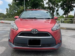 Toyota Sienta 1.5A G  Auto