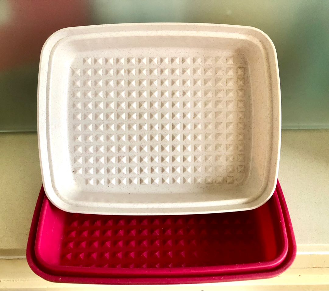 Vintage Red Tupperware Lunch Meat Container Keeper & Tenderize Marinate w  Lids