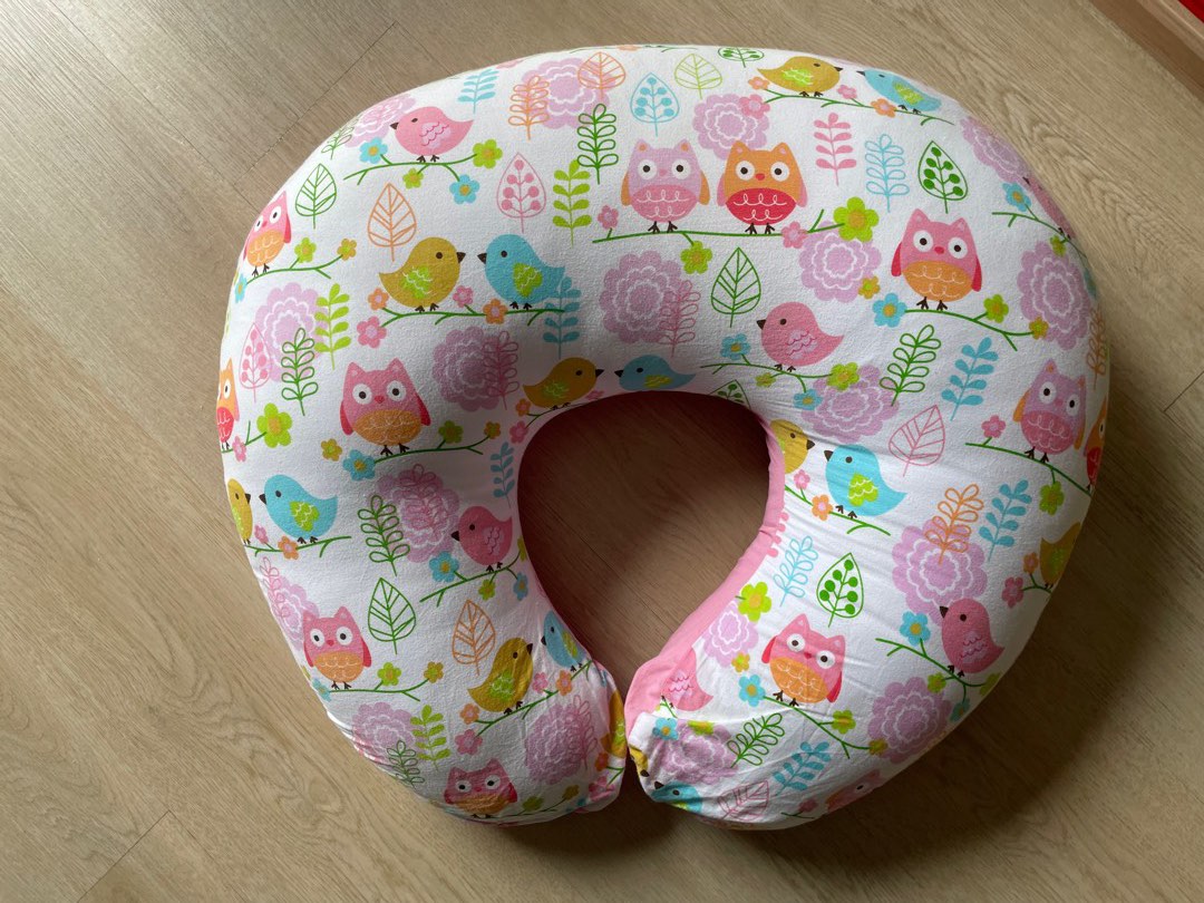 Owl top boppy pillow