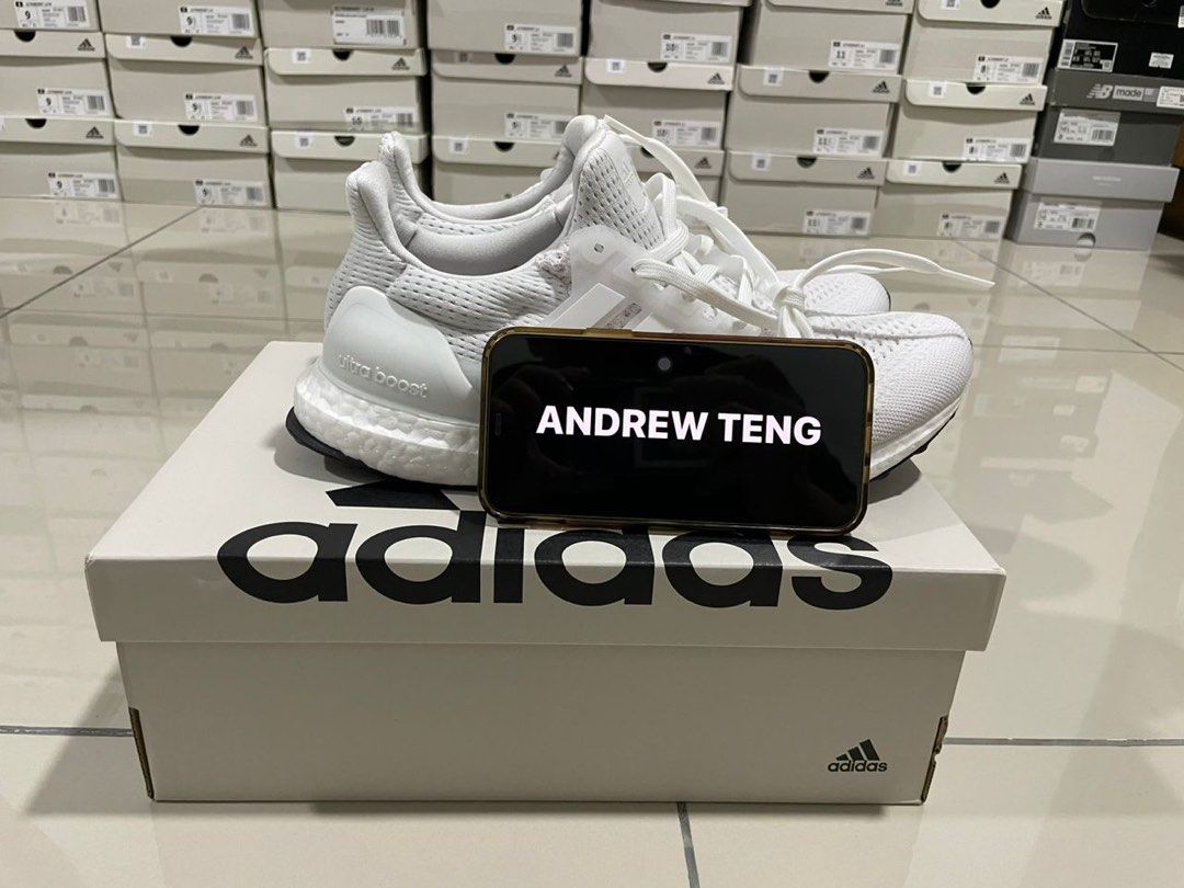 Adidas ultra boost shop 1.0 vs 4.0