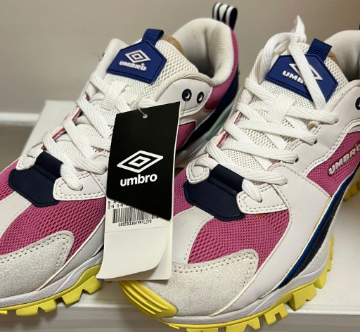 Umbro shop ugly shoes