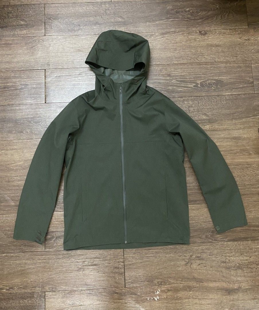 Uniqlo blocktech waterproof jacket Women s Fashion Coats