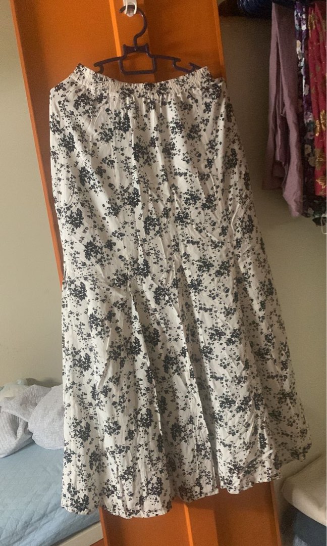 Floral skirt singapore discount