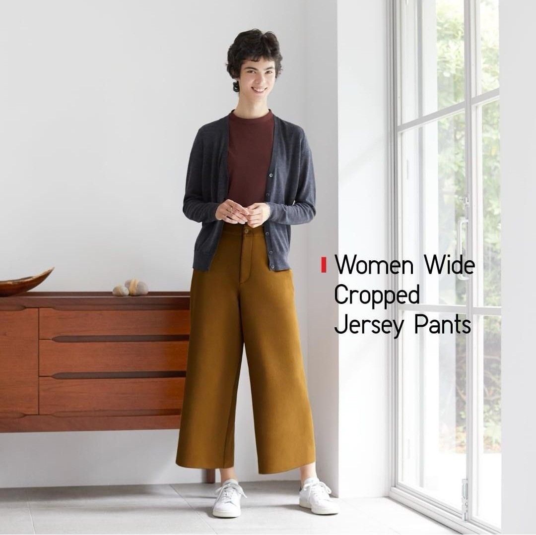 Uniqlo cropped trousers on sale