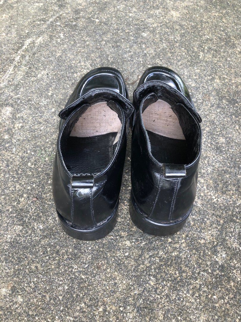 VINTAGE ANKLE CHELSEA BOY LONDON SHOES, Men's Fashion, Activewear on