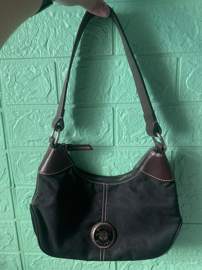 Dooney and sales bourke wayfarer