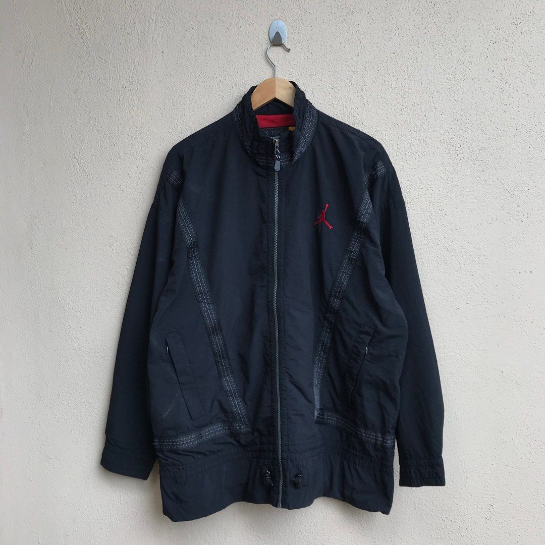 Vintage nike air hotsell windbreaker
