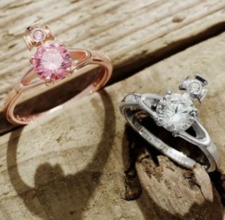 Vivienne westwood ring sale store