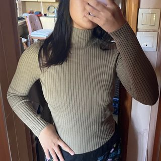 （分類：）位於 。 由 smolwing 提交（商品編號 1263210792，圖片 1）。簡介： 。