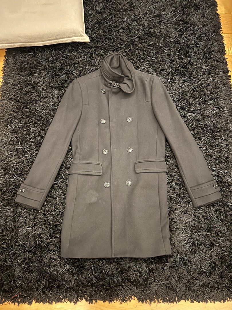 ZARA MEN TRENCH COAT (Category: Coats, Jackets and Outerwear) located in Quezon City. Submitted by xlgkx (Listing ID 1263305701, Image 1). Description: Barely used Slight damage (only on the leather strap by the neck line as seen in the photo) .