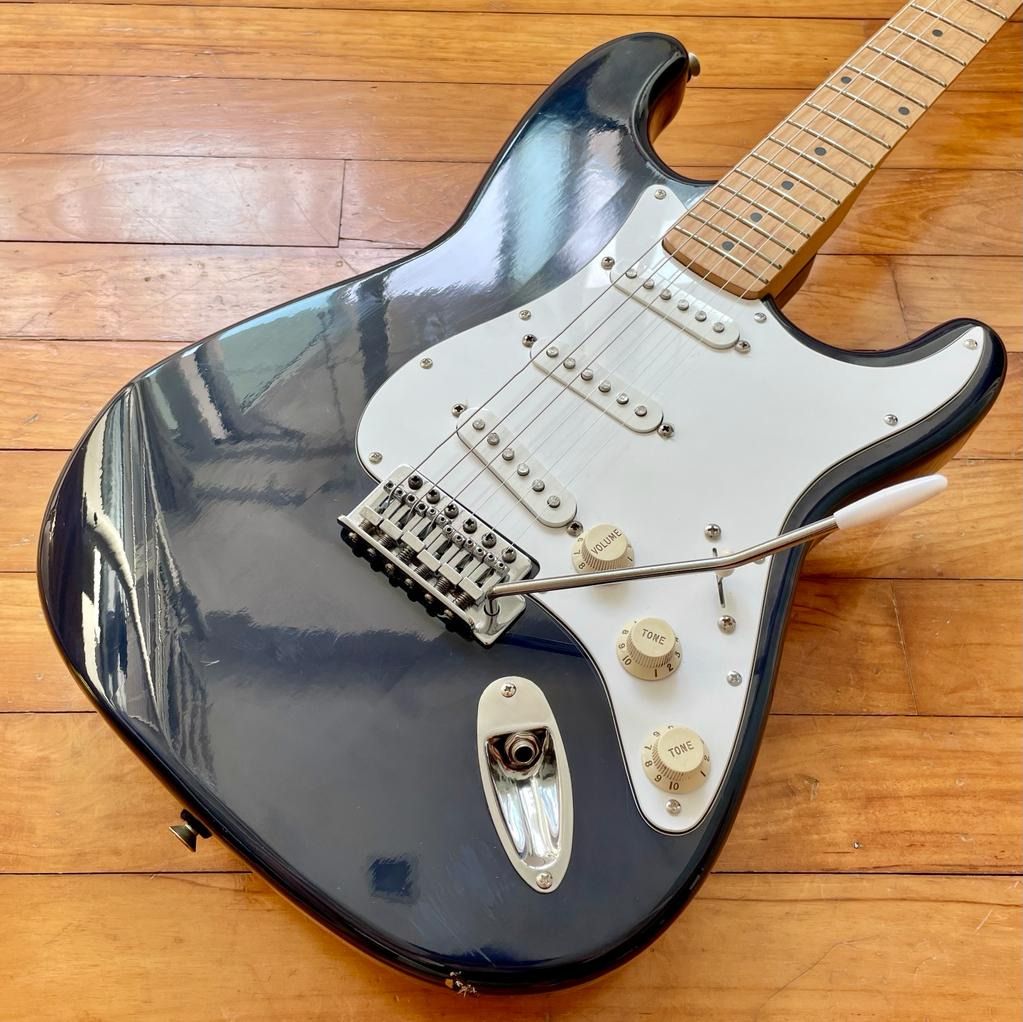 1997 KOREAN SQUIER STANDARD STRATOCASTER
