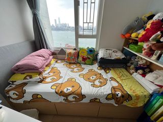 （分類：）位於 。 由 magreuse 提交（商品編號 1264872082，圖片 1）。簡介： 。