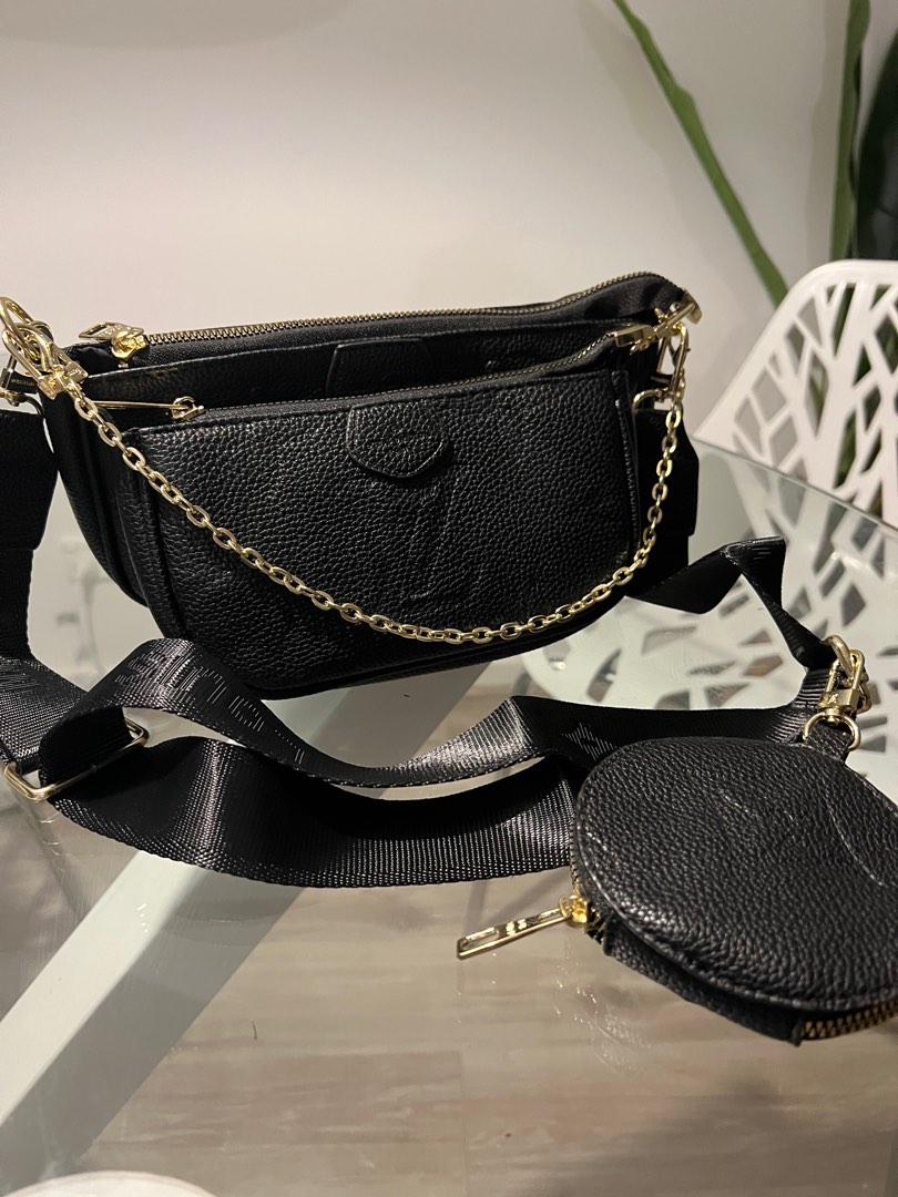 Trio chain 2025 cross body bag