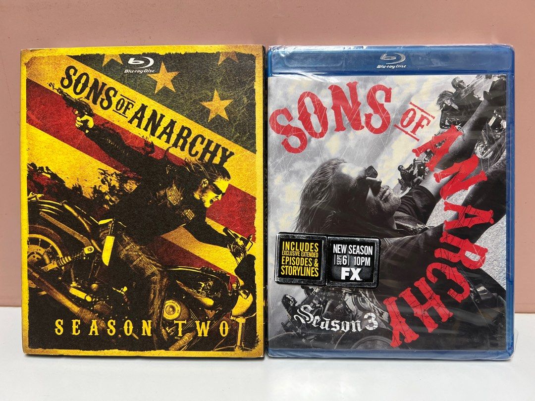 全新🎬歐美電視劇《 混亂之子》第2 + 3季(全套) Bly-ray ｛ 英語發音/ 不設中文字幕｝見圖, 興趣及遊戲, 音樂、樂器& 配件,  音樂與媒體- CD 及DVD -