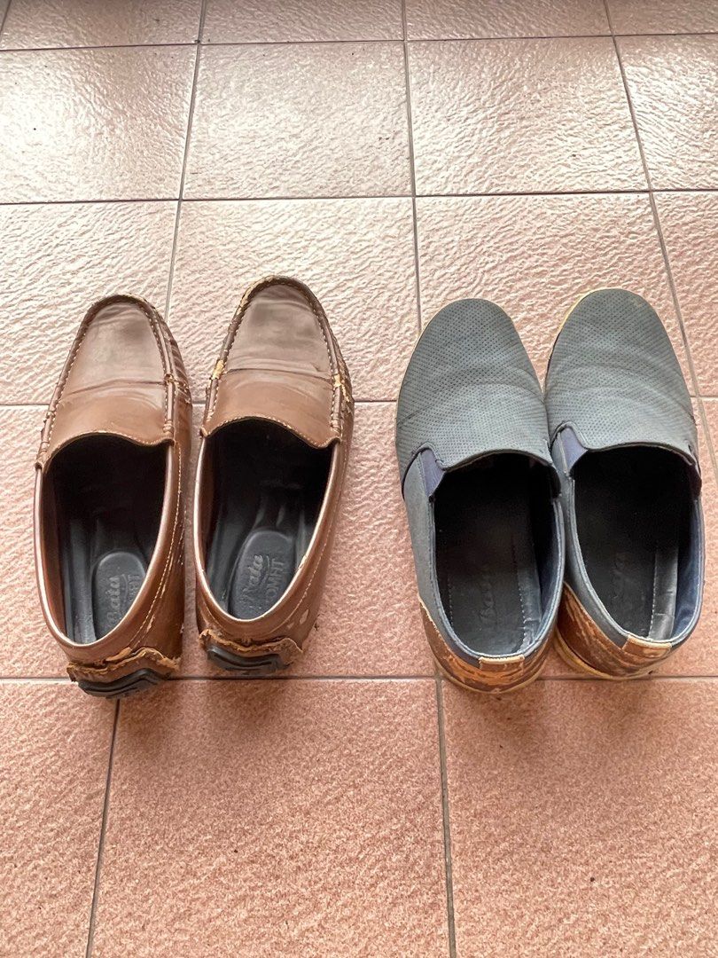 Bata blue canvas shoes top