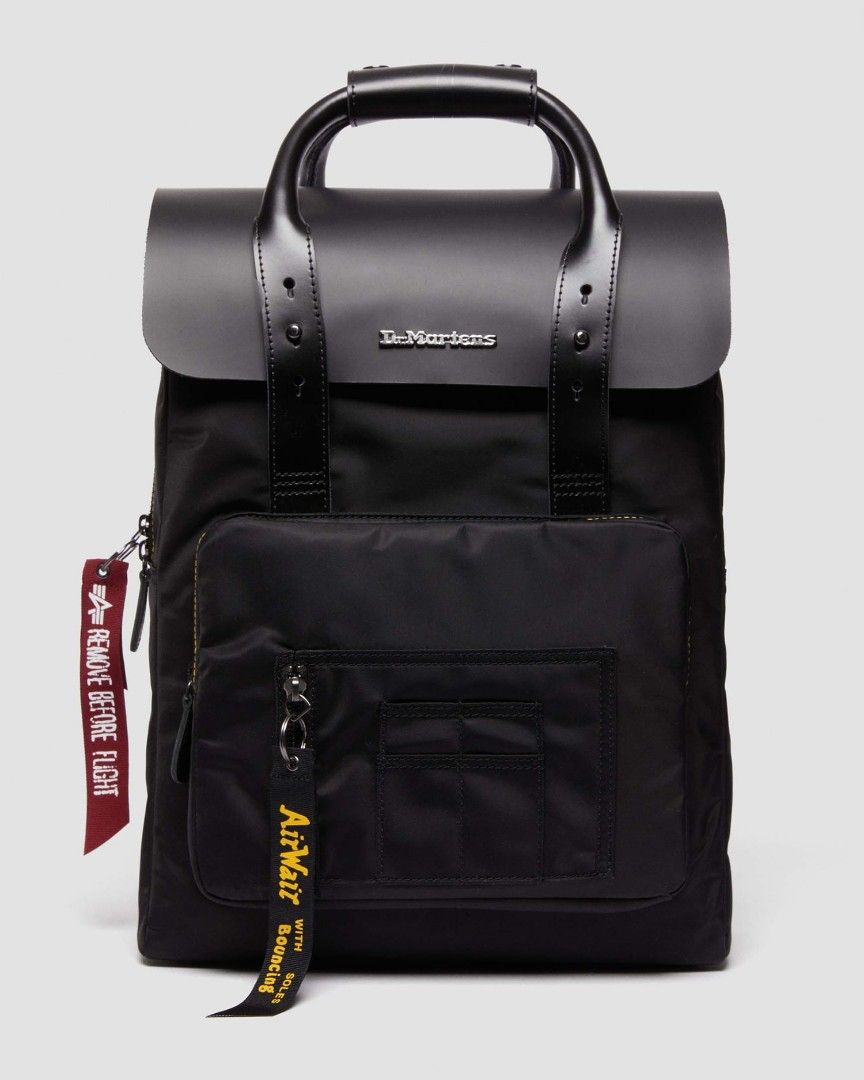 Mochila dr martens best sale
