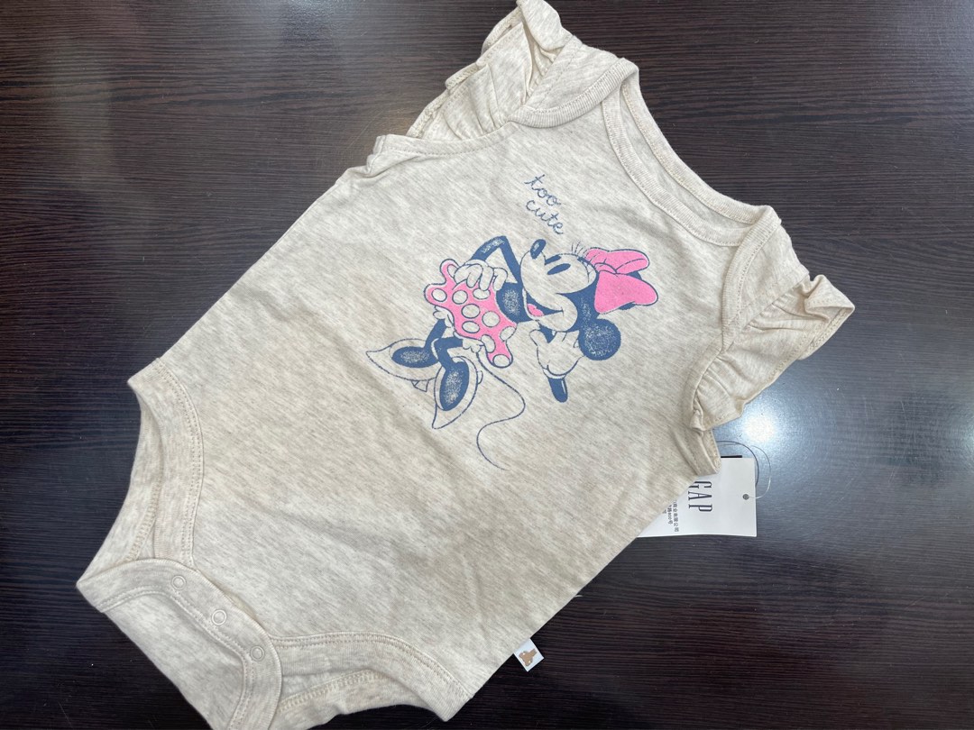 GAP BABY GIRL ROMPER Babies Kids Babies Kids Fashion on Carousell