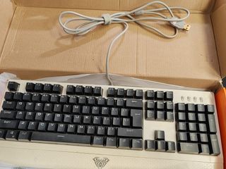 機械鍵盤 mechanical keyboard