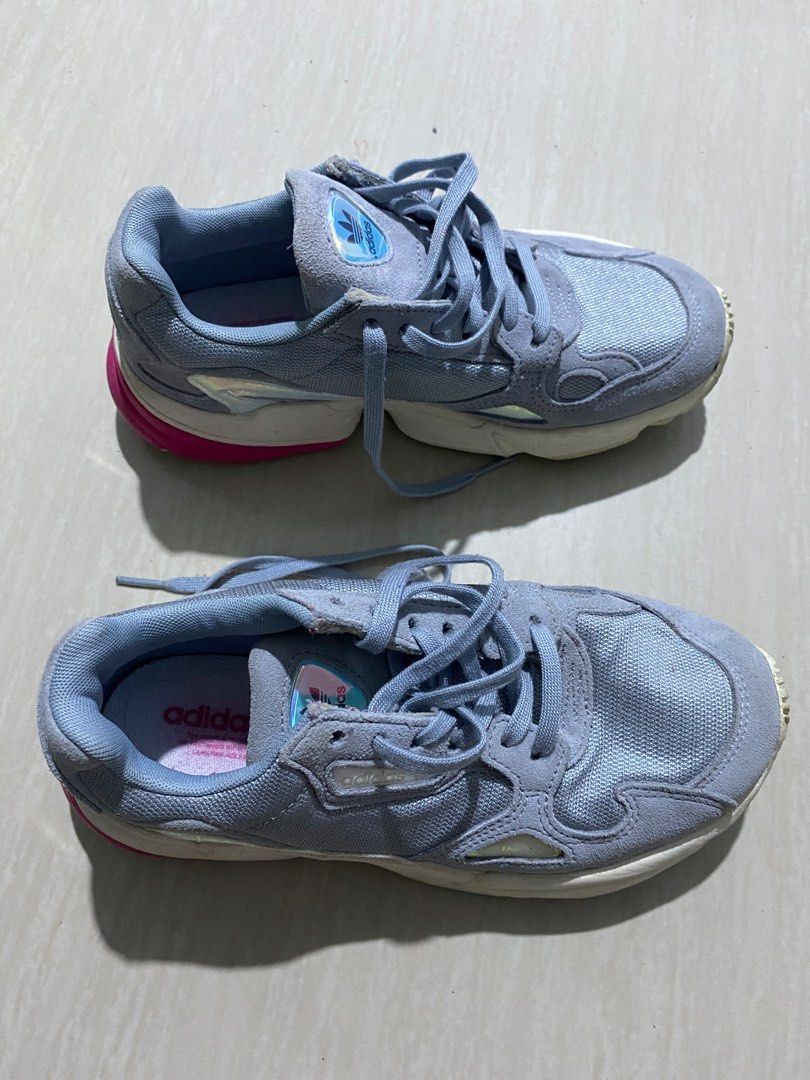 Adidas discount falcon hologram