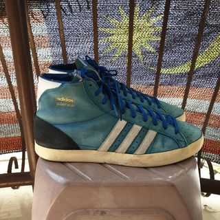 (Category: ) located in . Submitted by lance.bundle_store (Listing ID 1264933823, Image 1). Description: .