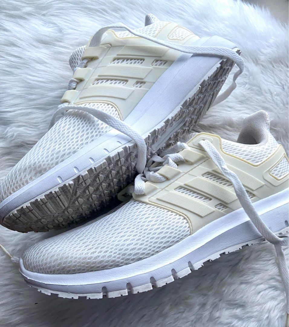ADIDAS ULTIMASHOW WHITE RUBBER SHOES RUNNING SHOES size 40 41