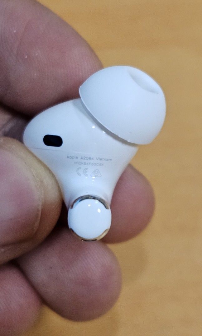 Apple AirPods Pro Left Airpod Replacement Left Side Airpods Pro 1st Only  A2084