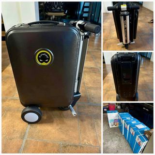 Airwheel SE3S - Boardable Smart-riding Suitcase