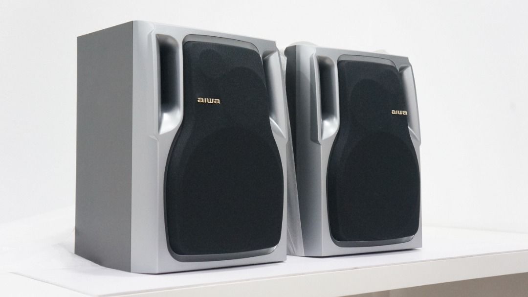 Aiwa cheap bookshelf speakers