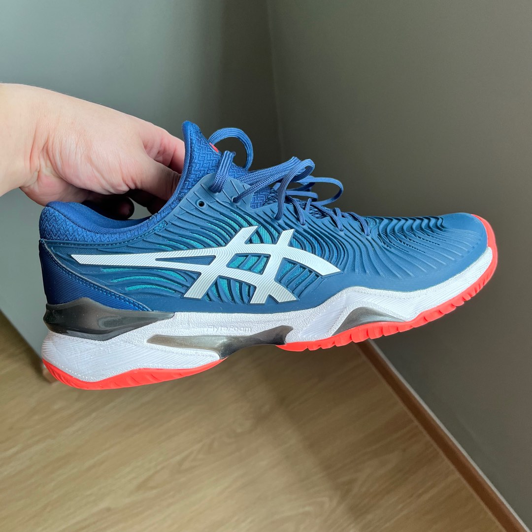 Asics Racket Asics Court FF2, Sports Equipment, Sports & Games, Racket & Ball Sports ...