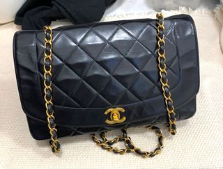 Chanel 1997 Vintage Caramel Beige Medium Diana Flap Bag 24k GHW