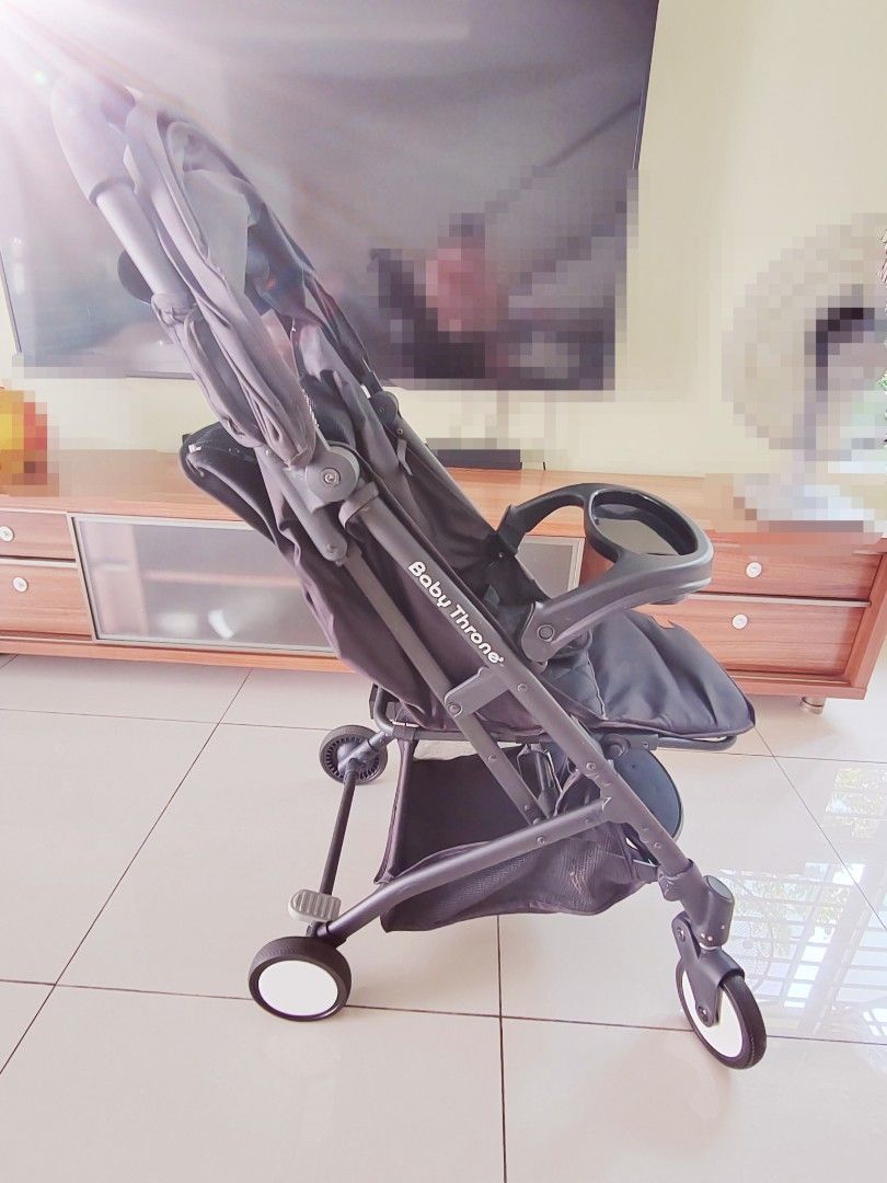 Baby Throne Stroller, Babies & Kids, Going Out, Strollers on Carousell