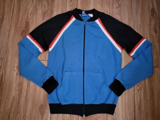 (Kategori: ) berada di . Dikirim oleh padusicollection (ID iklan 1264924047, Gambar 1). Deskripsi: .